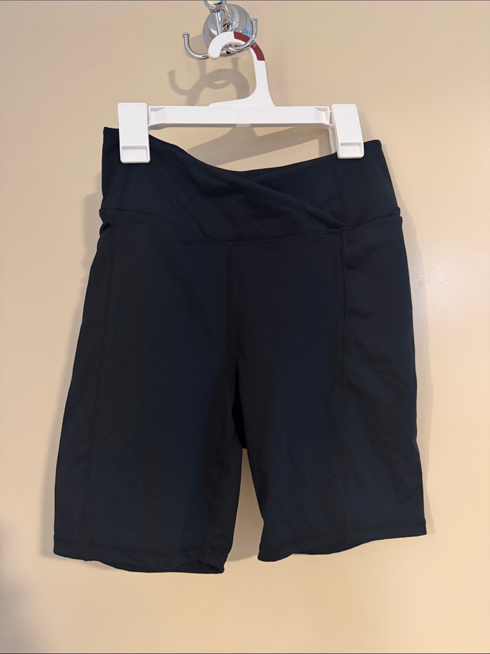 💜5 for $25 Danskin Black High-Rise Bike Shorts